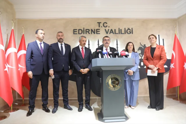 LGS Sonuçları Açıklanıyor: Milli Eğitim Bakanı Tekin'den Önemli Açıklamalar