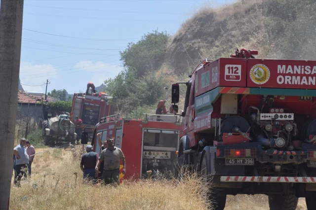 Manisa’da Tarım Arazisindeki Yangın Kontrol Altında: Müdahale ve Detaylar