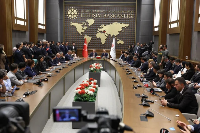 Burhanettin Duran İletişim Başkanlığı Bayrağını Devraldı