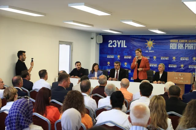 Milli Eğitim Bakanı Tekin Edirne'de Siyasi Temaslarda Bulundu