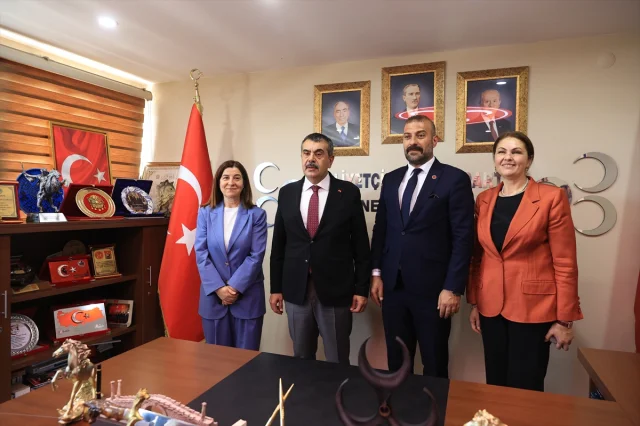 Milli Eğitim Bakanı Tekin Edirne'de Siyasi Temaslarda Bulundu