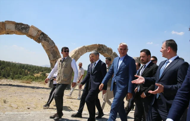 Kültür ve Turizm Bakanı Ersoy'dan Uşak'ta Turizm Hamlesi
