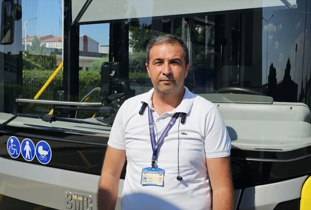Çorum'da Cesur Otobüs Şoförü Geri Kayan Aracı Durdu