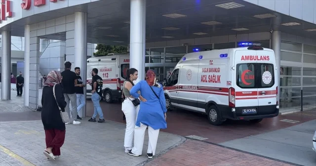 Karadeniz'de Dalgalı Denizde Drama: Samsun'da Dört Kişi Kurtarıldı