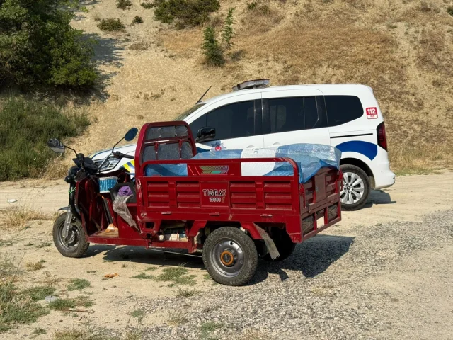 Karabük'te Motorlu Bisiklet Kazasında Yaralanan Ailenin Duru...