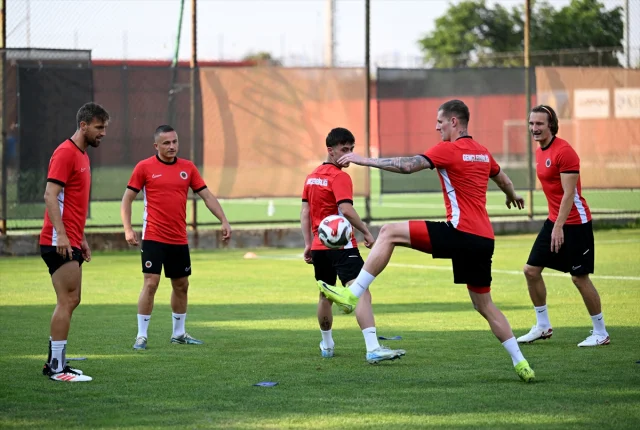 Gençlerbirliği Süper Lig'de Yükselmeyi Hedefliyor