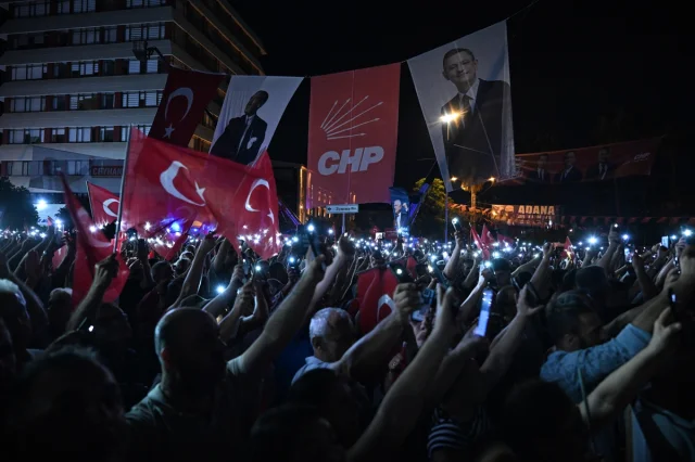 CHP Lideri Özgür Özel Adana Halkıyla Buluştu