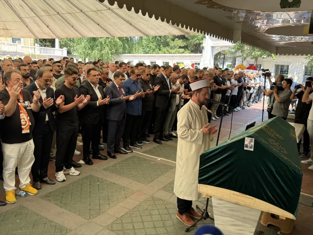 Tuncay Azaphan'a Son Veda: Ünlü İsimler Cenazedeydi