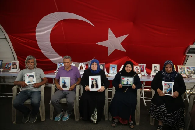 Diyarbakır Anneleri Barış İçin Umutlu