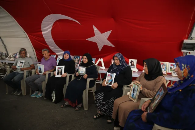 Diyarbakır Anneleri Barış İçin Umutlu