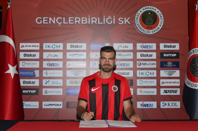 Gençlerbirliği'nin Yeni Transferi Dimitrios Goutas Başkentte