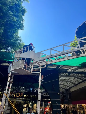 Antalya'da Balkon Kazası Panik Yarattı