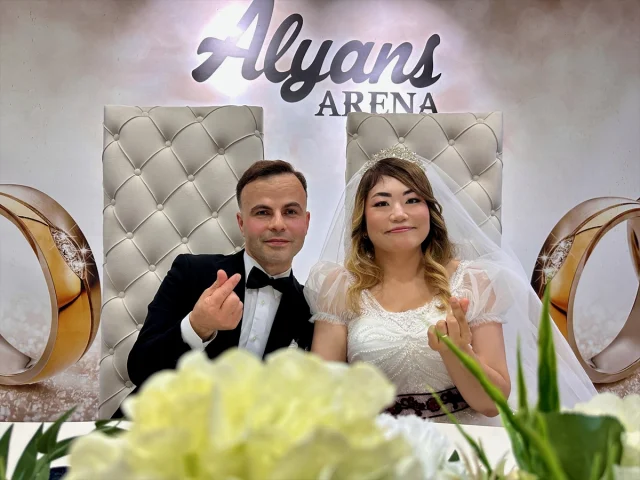 Düzce'de Kültürel Kaynaşma Rüzgarı Esti Japon Gelin Türk Usulü Düğün Yaptı