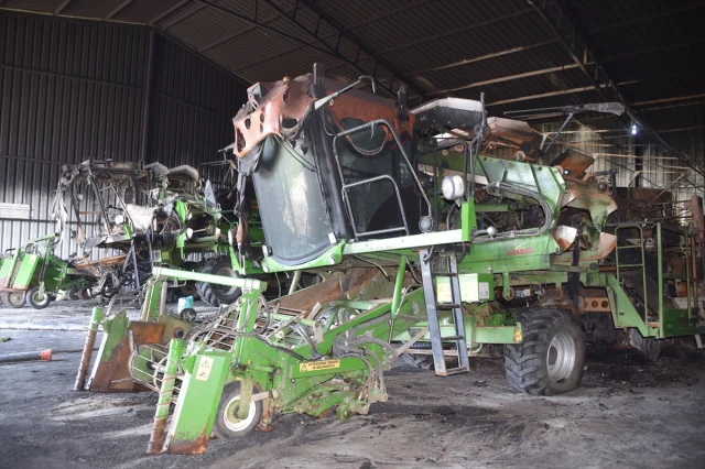 Manisa'da Gizemli Yangınlar Tarım Üreticilerini Endişelendir...