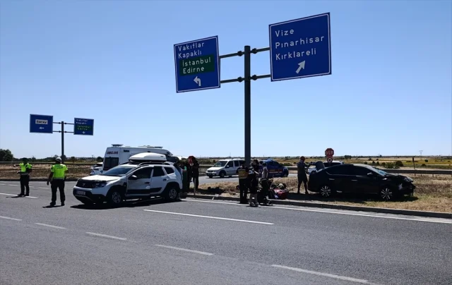 Tekirdağ'daki Trafik Kazasında Yaralananlar Hastaneye Kaldırıldı