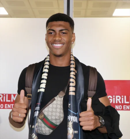 Trabzonspor'un Yeni Yıldızı Filipe Augusto Trabzon'da