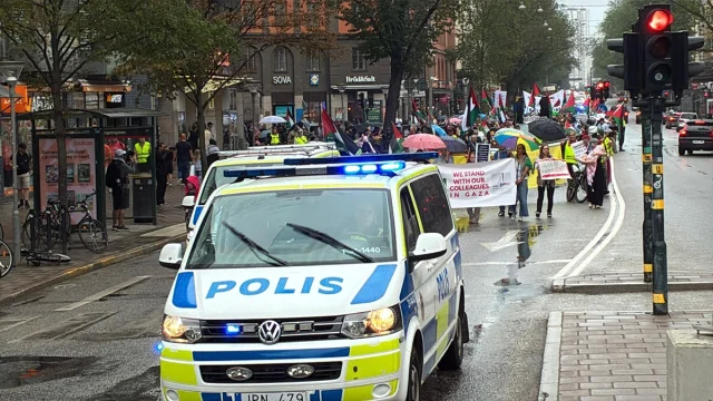 Stockholm'de Gazze'ye Destek Protestosu: İsrail Politikalarına Tepki