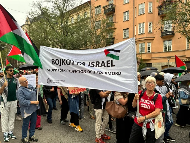 Stockholm'de Gazze'ye Destek Protestosu: İsrail Politikalarına Tepki