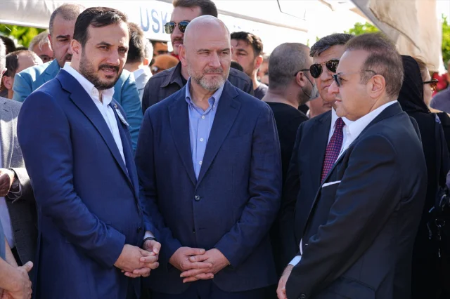 Yiğit Bulut İçin İstanbul'da Duygusal Veda