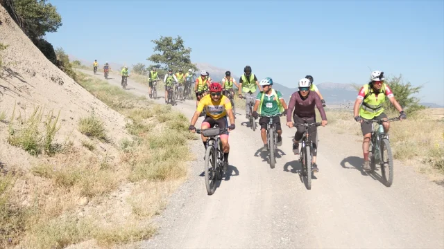 Konya'da Yeni Bisiklet Rotası Turizmi Hareketlendiriyor