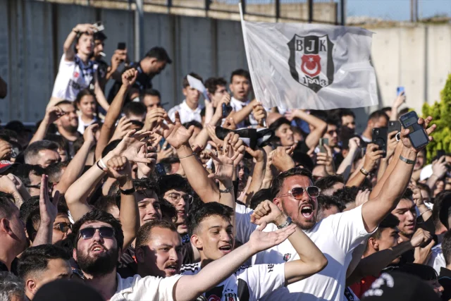 Beşiktaş'a Büyük Transfer Müjdesi: Orkun Kökçü İstanbul'da