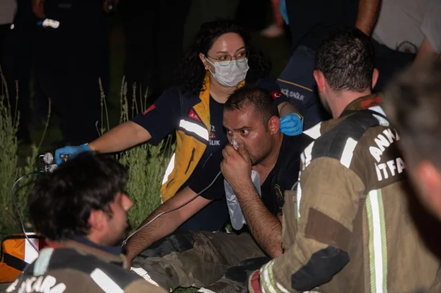 Ankara'da Yüksek Binada Çıkan Yangın Üç Can Aldı