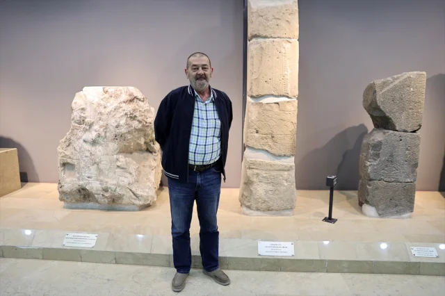 Sivas'ta Hitit Dönemine Ait Eşsiz Stel Ziyaretçileri Bekliyor
