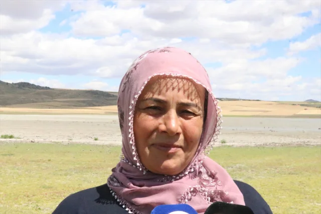 Yozgat'ta Flamingoların Korunması İçin Jandarma Seferber Oldu
