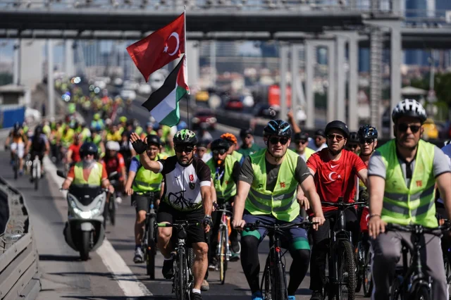 15 Temmuz Ruhu İstanbul'da Bisikletlerle Canlandı