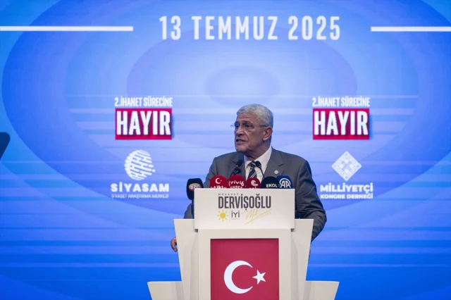 Müsavat Dervişoğlu Gençliğe Seslendi: Geleceği Bugünden Kuralım