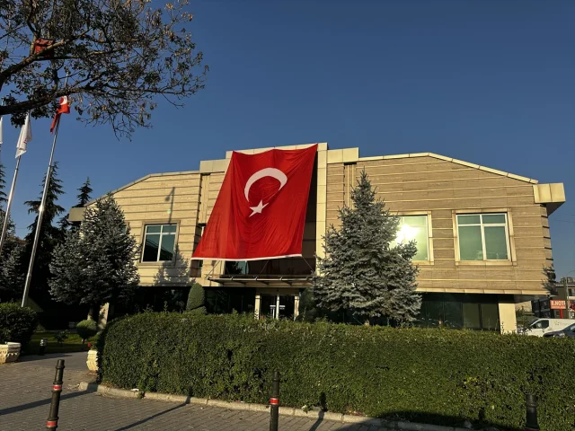 Konya Sokaklarında Türk Bayrakları Dalgalanıyor