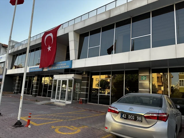 Konya Sokaklarında Türk Bayrakları Dalgalanıyor