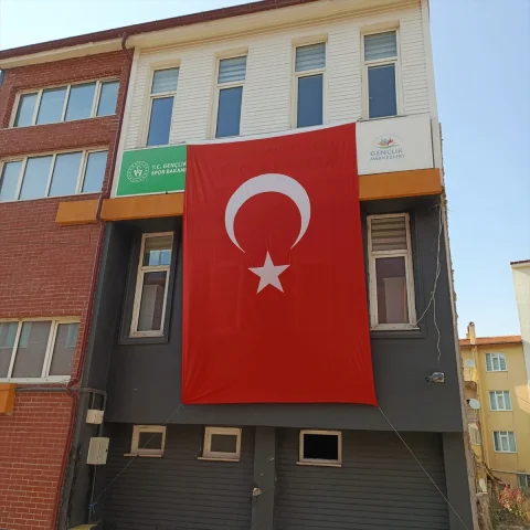 Afyonkarahisar'da Terörsüz Türkiye İçin Bayraklı Destek