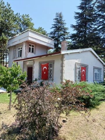 Afyonkarahisar'da Terörsüz Türkiye İçin Bayraklı Destek