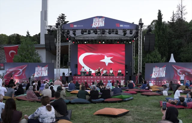 Esat Kabaklı'dan 15 Temmuz Müzesi'nde Coşkulu Konser