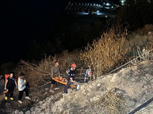 Antalya'nın Tarihi Falezlerinde Tehlikeli Kaza