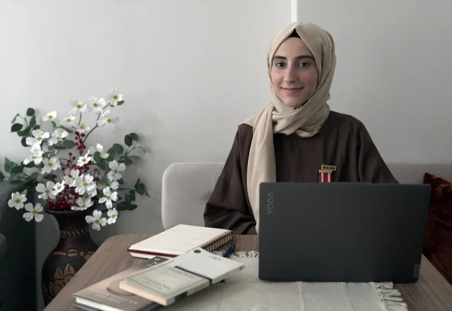 15 Temmuz'un Direnişçi Genç Kızı: Adviyye Gül İsmailoğlu'nun Unutulmaz Hikayesi