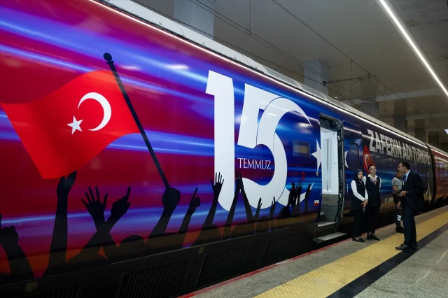 Ulaştırma Bakanı Uraloğlu'ndan 15 Temmuz Treni Mesajı