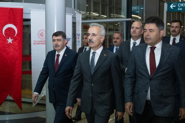 Ulaştırma Bakanı Uraloğlu'ndan 15 Temmuz Treni Mesajı