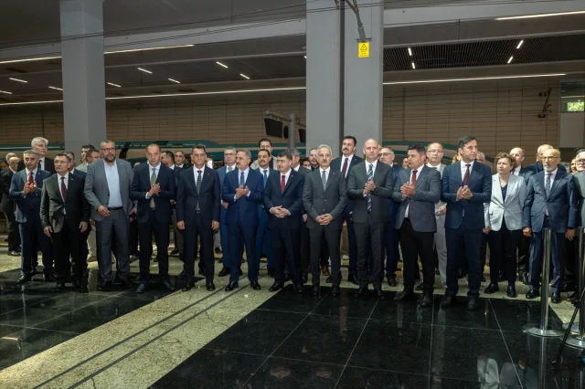 Ulaştırma Bakanı Uraloğlu'ndan 15 Temmuz Treni Mesajı