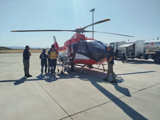 Prematüre Bebek İçin Ambulans Helikopter Amasya'dan Ankara'ya Uçtu