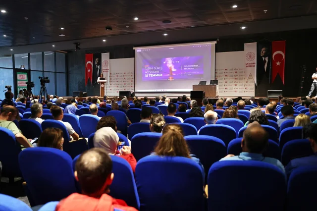 Samsun'da 15 Temmuz'u Anlatan Tarihi Panel