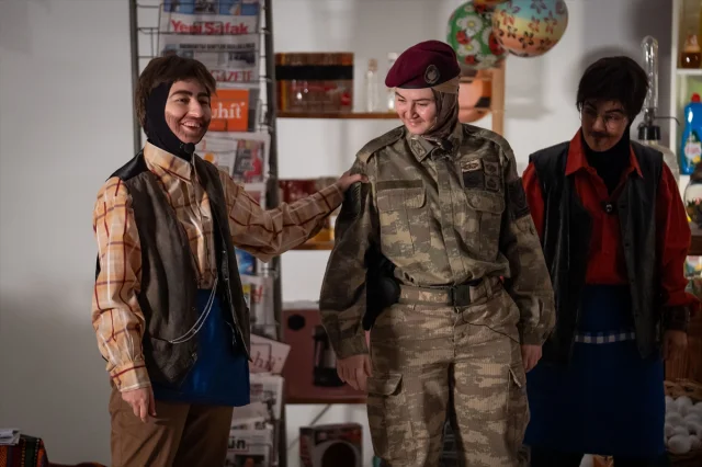 Ankara'da "Vatan Sevgisi" Coşkusuyla Tiyatro Sahnesine Çıktı