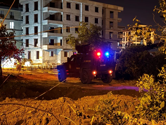 Van'da Silahlı Saldırı: Baba Hayatını Kaybetti, 3 Çocuk Yaralı