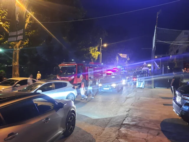 Gölcük'te Gaz Kaçağı Paniği Apartmandakiler Tahliye Edildi