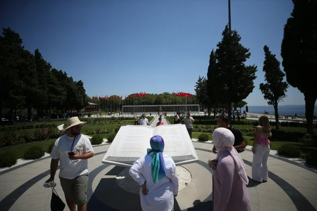 Çanakkale Anıtı'nda 15 Temmuz Şehitleri İçin Anma Töreni