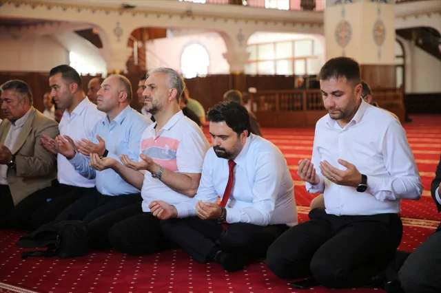 15 Temmuz Şehidi Halil Hamuryen Anısına Duygusal Tören