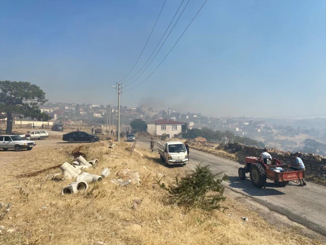 Çanakkale'deki Orman Yangınına Karşı Yoğun Mücadele Devam Ediyor