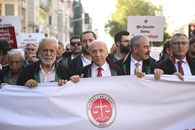 15 Temmuz’un 9. Yılında İstanbul 2 Nolu Barosu'ndan Anlamlı Yürüyüş