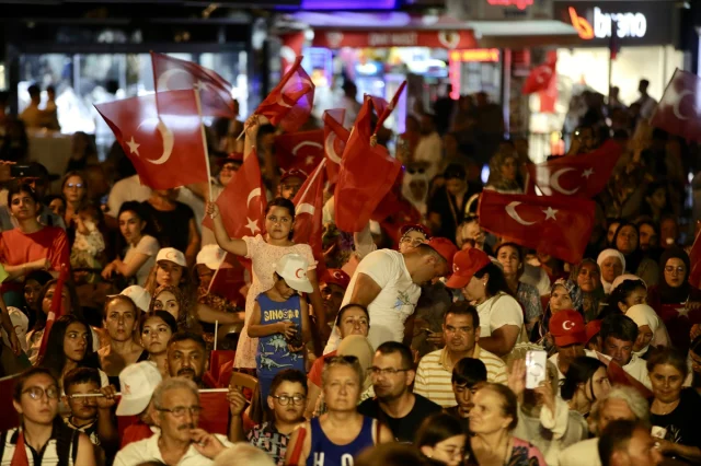 Marmaris'te 15 Temmuz Anma Etkinlikleri Coşkulu Geçti